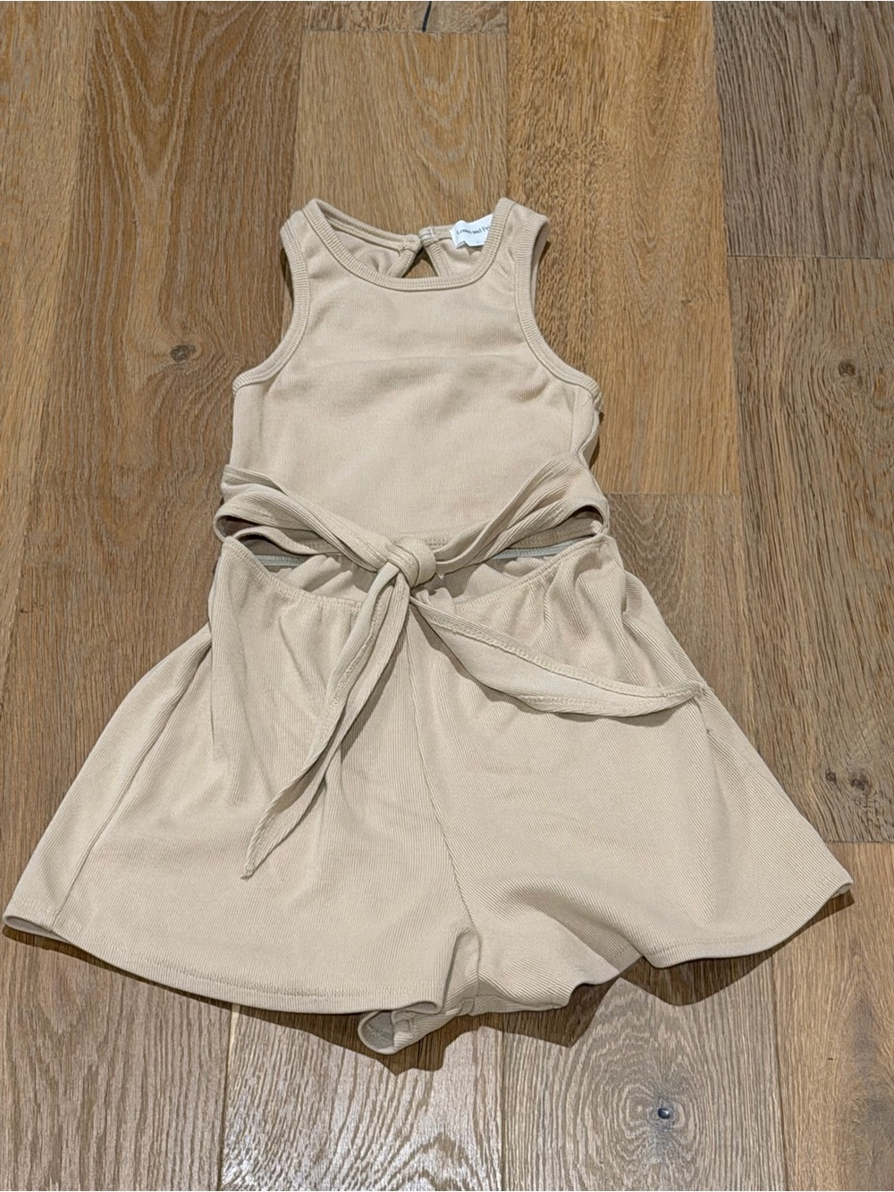 Lovers + Friends Beige Ribbed Cutout Tie Front Romper XS - Picture 5 of 8